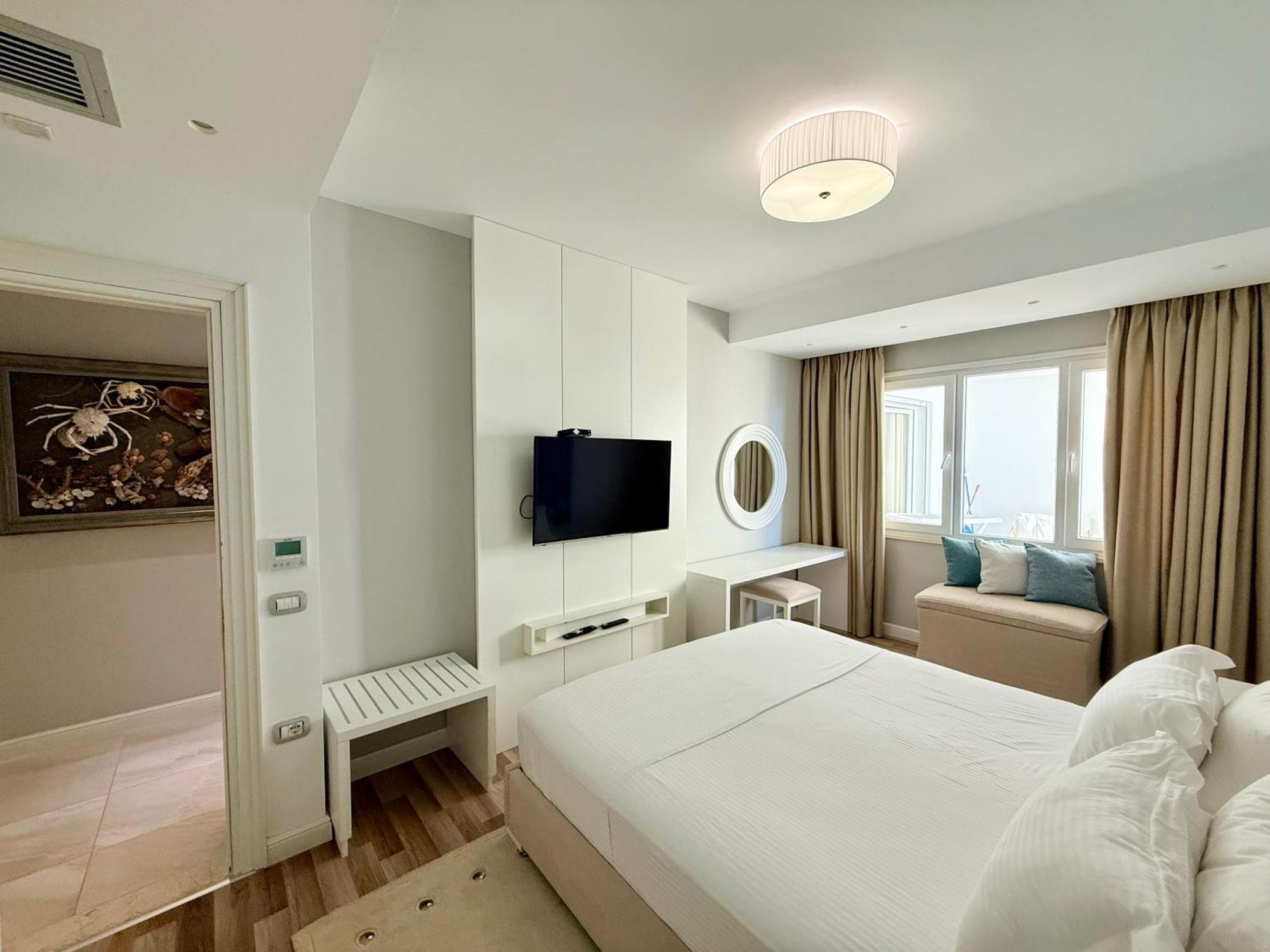 Limani Deluxe Apartments Sarandë Exterior foto