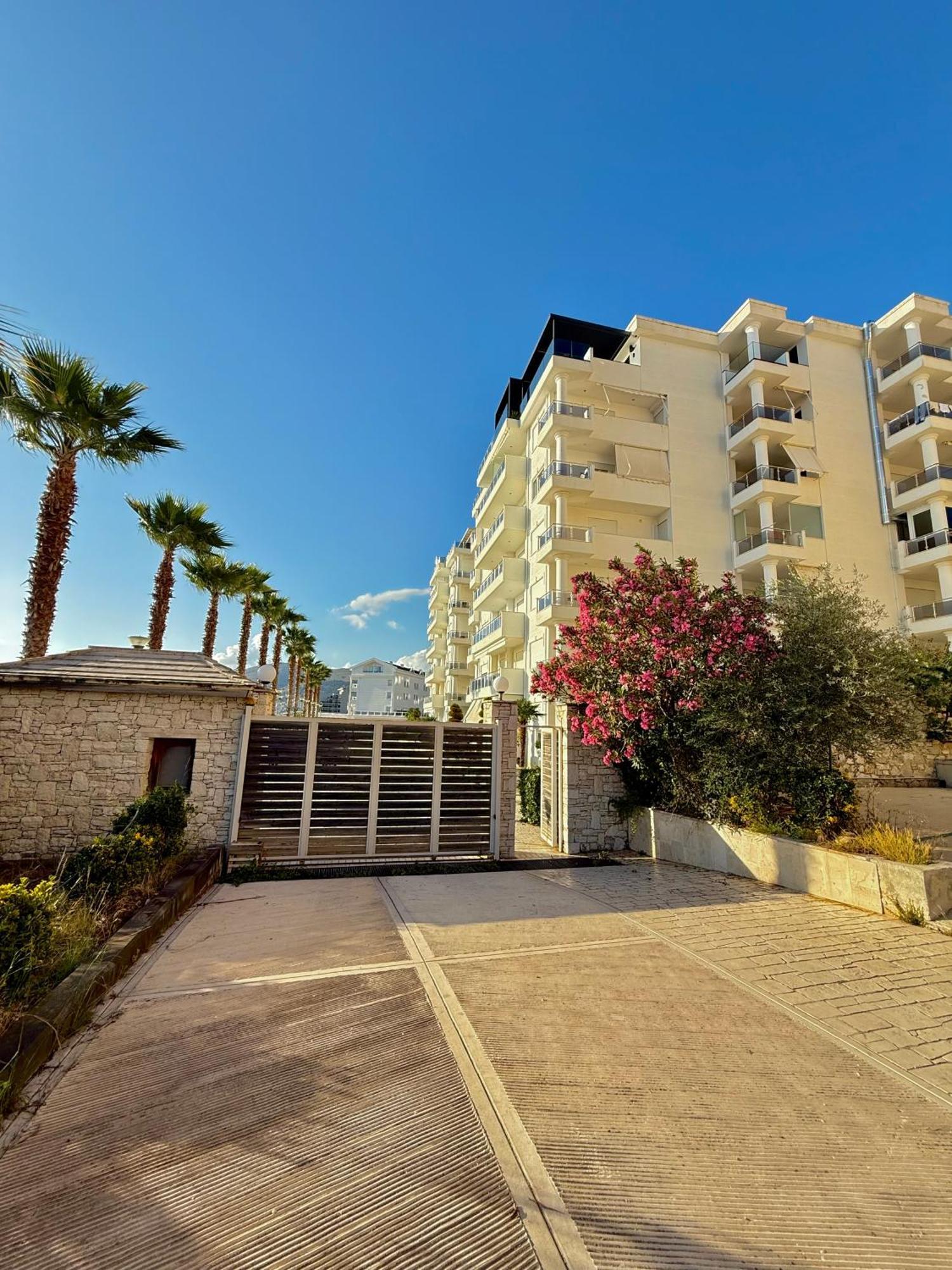 Limani Deluxe Apartments Sarandë Exterior foto